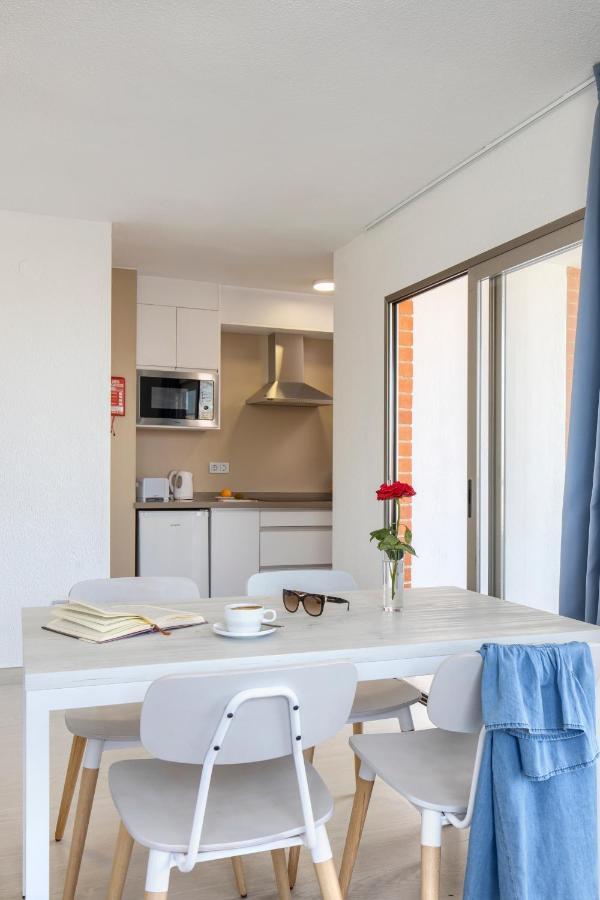 Aparthotel Bcl Levante Lux Benidorm Zewnętrze zdjęcie